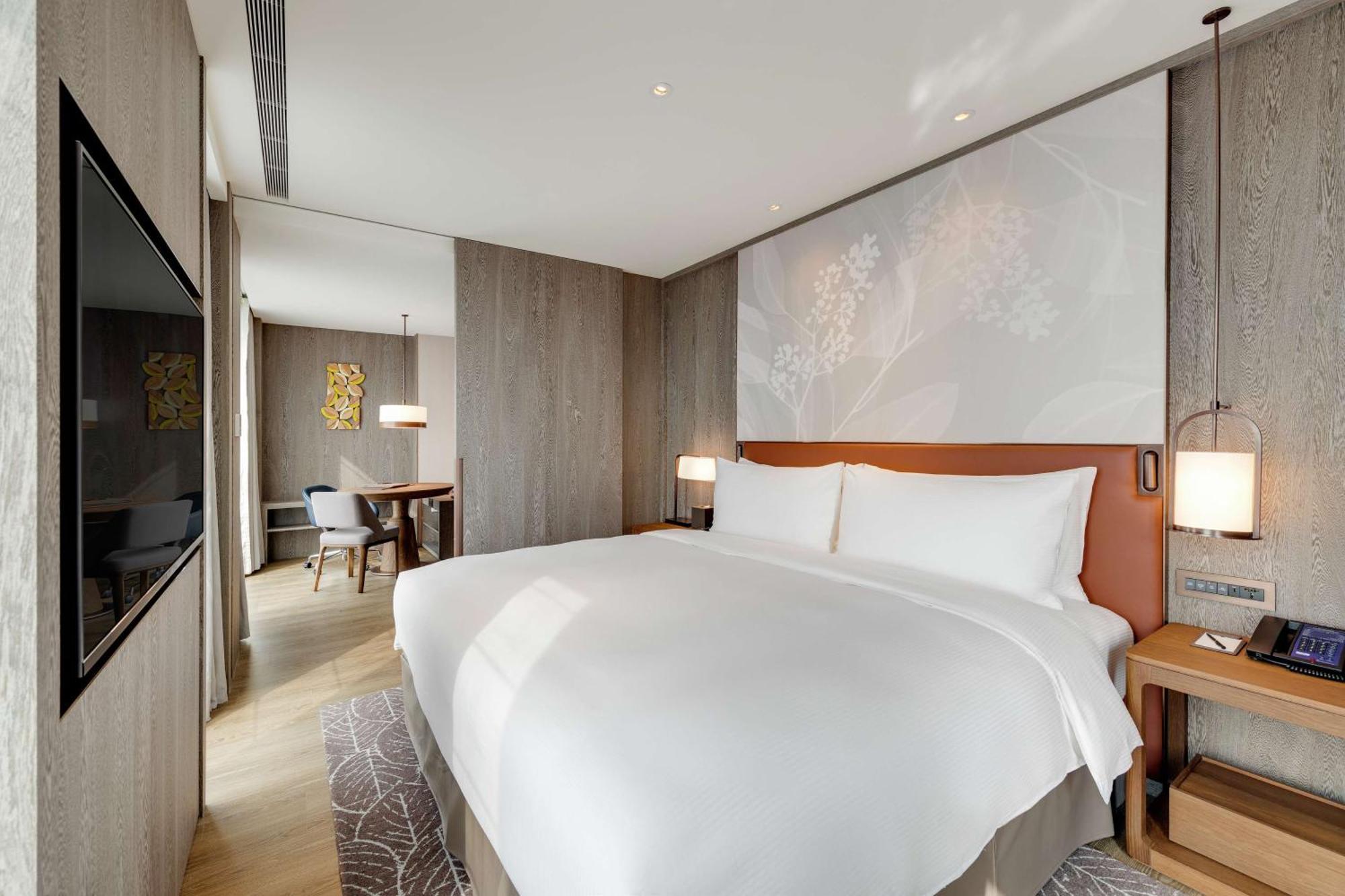 Doubletree By Hilton Taipei Zhongshan Экстерьер фото